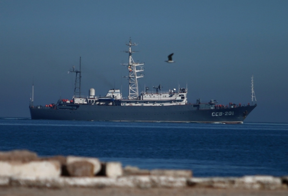 Российский военный корабль эвакуировал азербайджанских граждан из Йемена