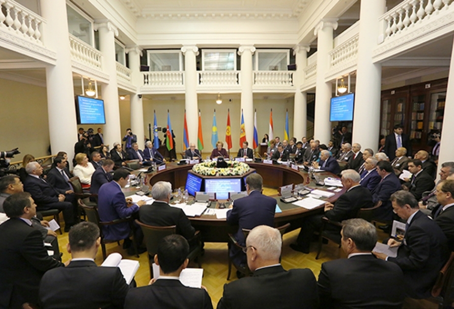 Председатель Милли Меджлиса Азербайджана Октай Асадов награжден медалью «За укрепление парламентского сотрудничества»