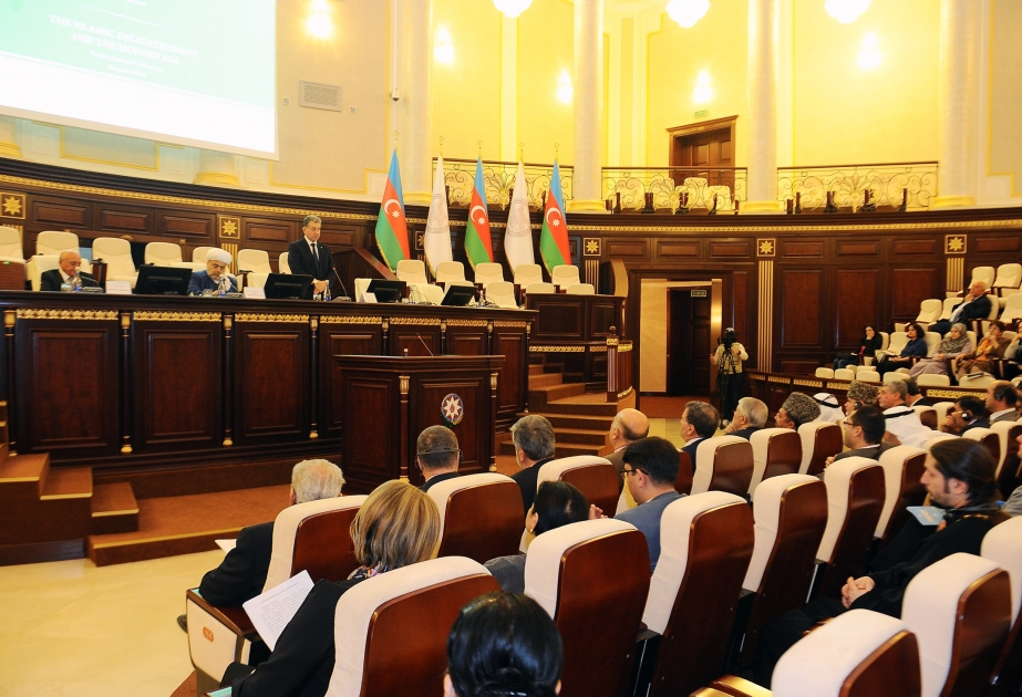 Bakıda “İslam maarifçiliyi və müasir dövr” mövzusunda beynəlxalq konfrans başa çatıb