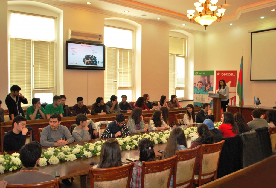 Компания Bakcell предлагает широкие возможности для студентов университетов