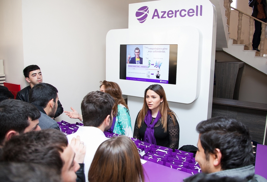 “Azercell” istedadlı tələbələrə dəstək olur