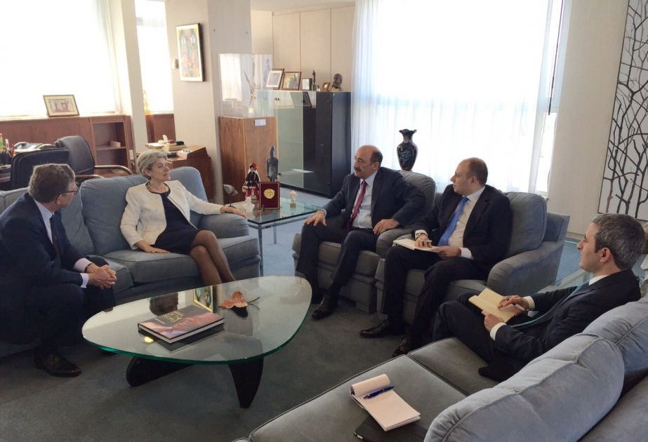 Rencontre du ministre azerbaïdjanais de la Culture et du Tourisme avec la directrice générale de l’UNESCO