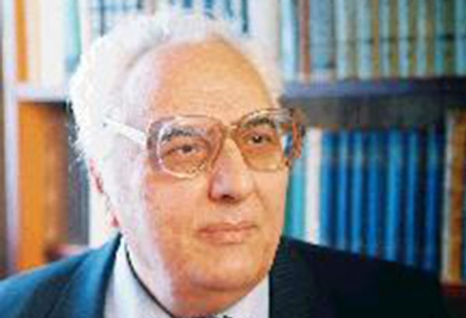 O, sözə təmənnasız xidmət edib