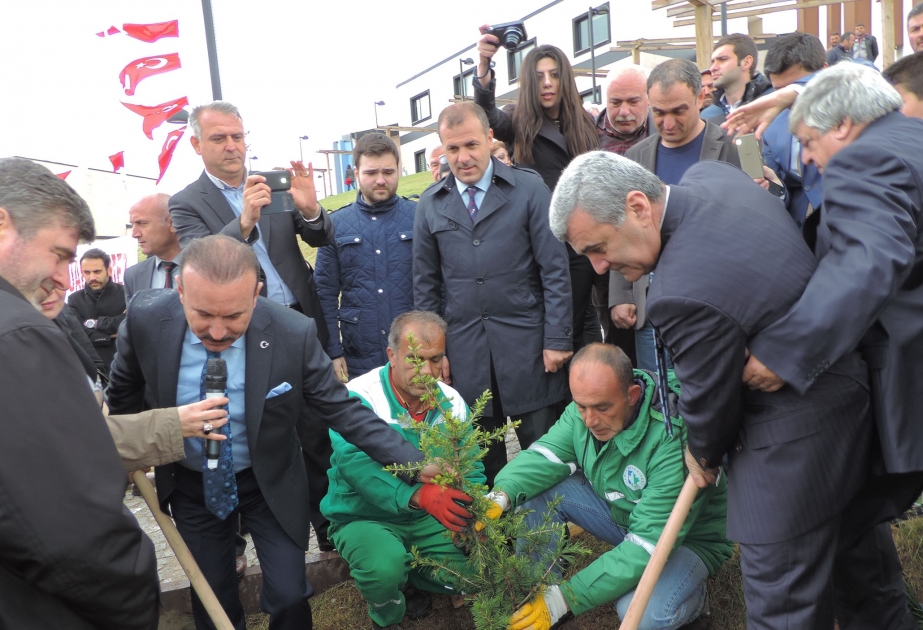 In Izmit wurde der Grundstein von Ilham Aliyev Park gelegt
