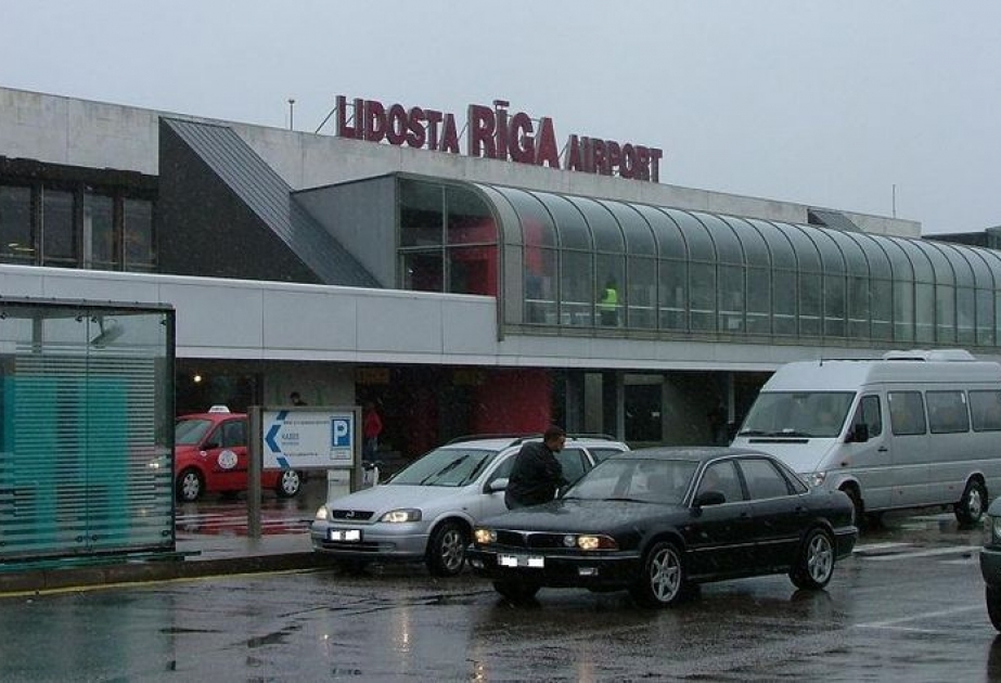 Из-за угроз взрыва эвакуирован аэропорт "Рига": рейсы задерживаются и перенаправляются