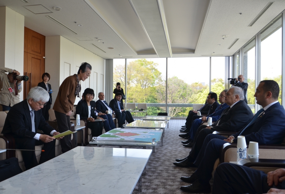 国民议会代表团访问广岛