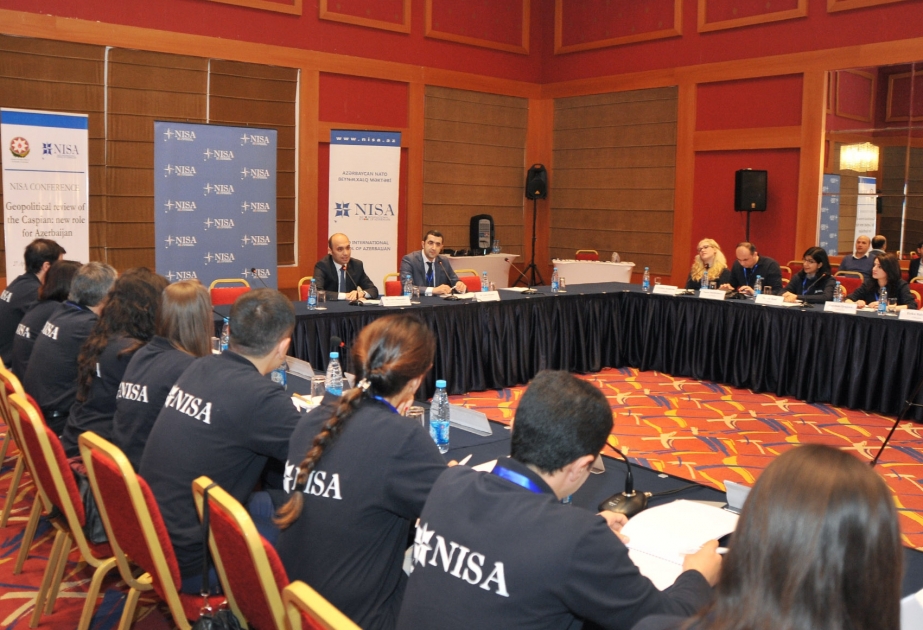Baku: Konferenz des Sozialvereins „Internationale Schule NATO-Aserbaidschan“