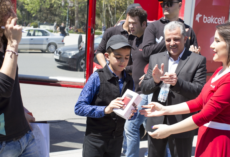 Bakcell sends winner of virtual football championship to USA