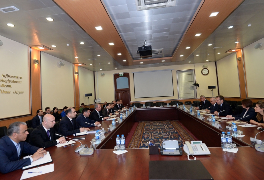 Əli Abbasov: İKT-nin inkişafında mobil rabitə sektorunun xüsusi rolu var