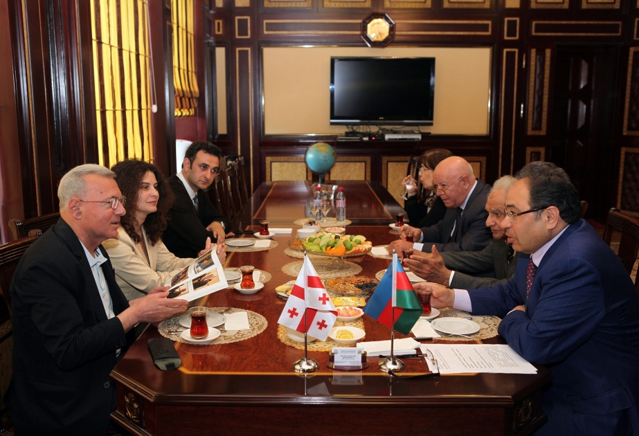 Georgian scientist visits Baku State University