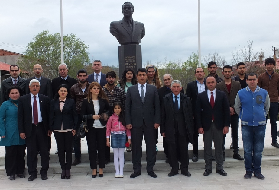 National leader Heydar Aliyev remembered in Kars