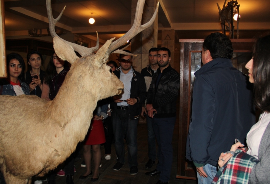 “Azərbaycanda nəsli kəsilmək üzrə olan fauna növləri və son zamanlar təsvir edilmiş yeni növlər” mövzusunda seminar