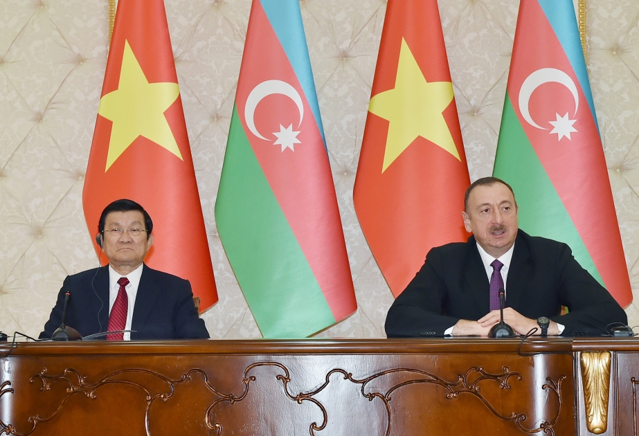 Presseerklärung der Präsidenten von Aserbaidschan und Vietnam VIDEO