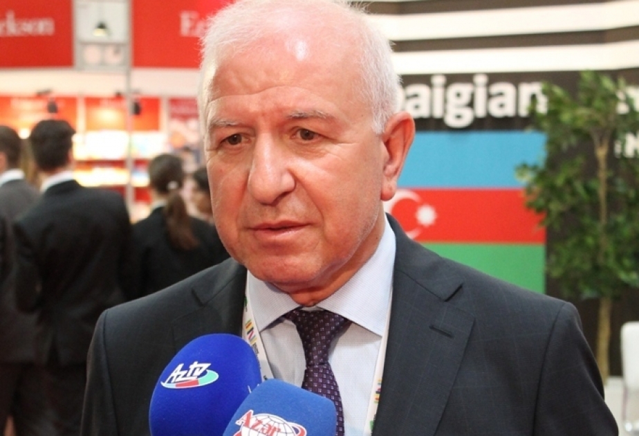 Vaqif Əliyev: Azərbaycan son illər önəmli beynəlxalq kitab sərgilərində uğurla təmsil olunur
