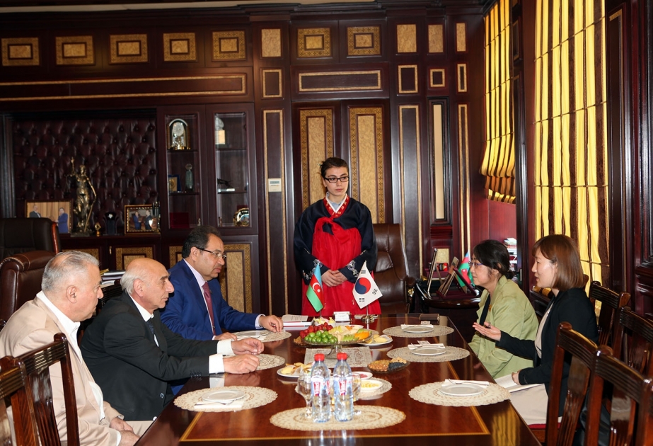 Representative of Korea Foundation visits Baku State University