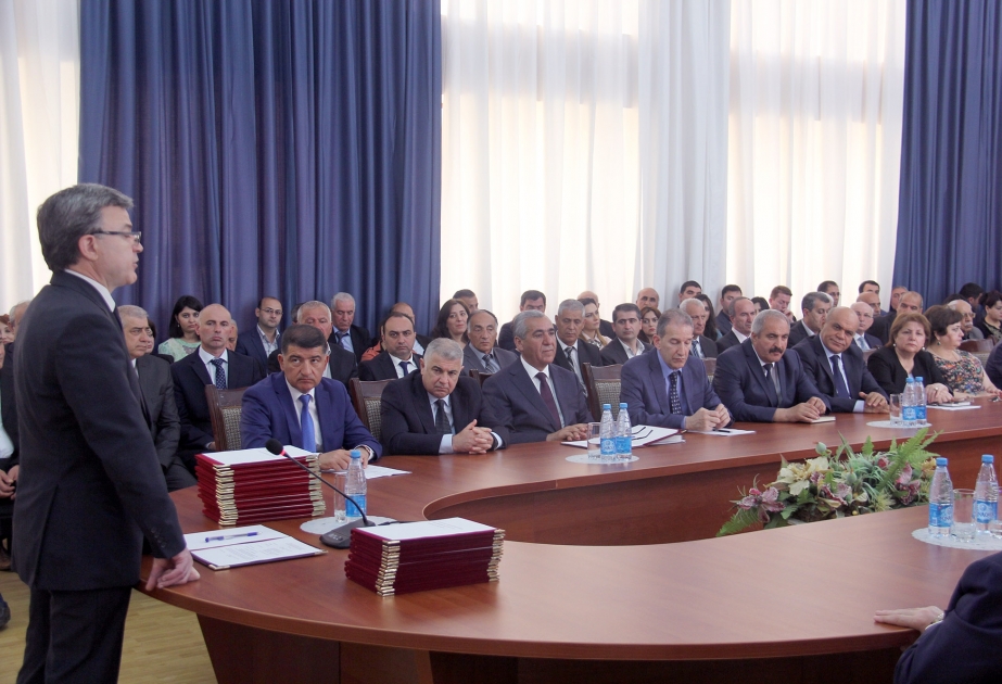 Ekologiya və Təbii Sərvətlər Nazirliyinin işçiləri peşə bayramlarını qeyd ediblər