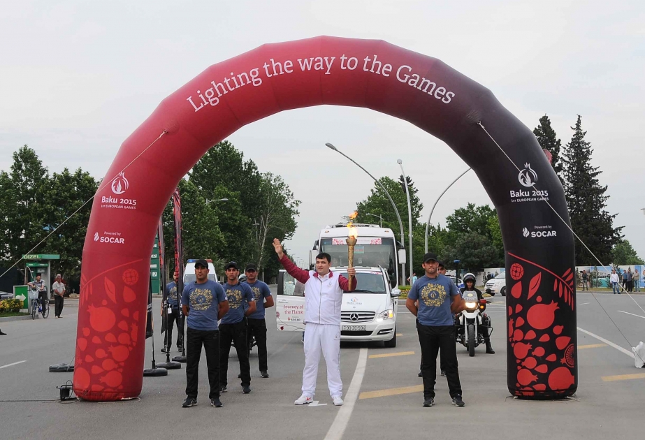 Baku 2015 flame arrives in Mingachevir VIDEO