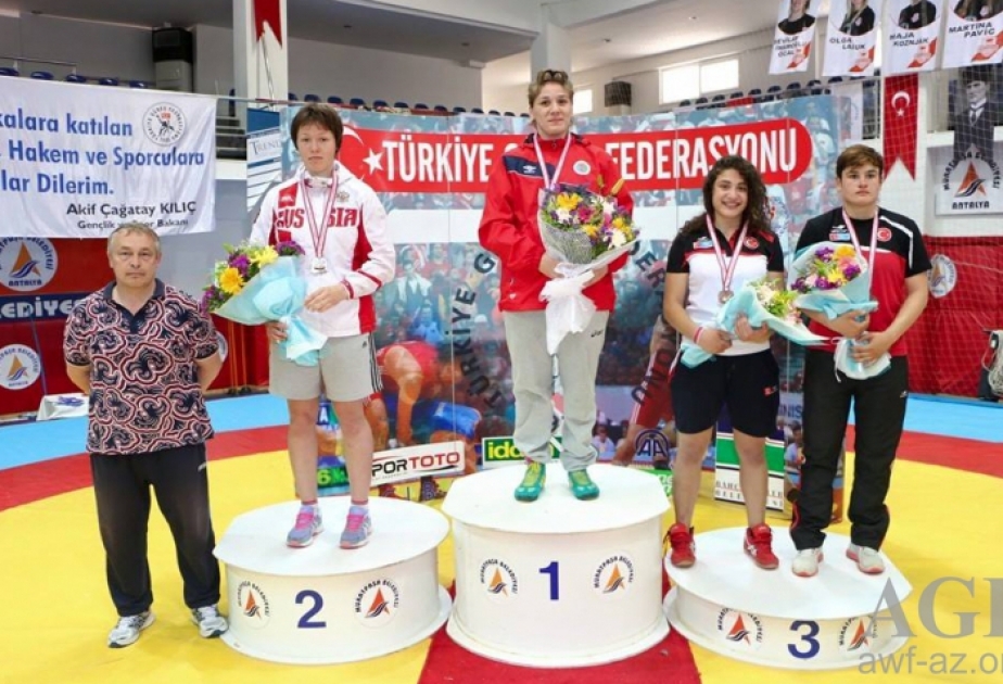 Young Azerbaijani wrestlers clinch 9 medals in Antalya