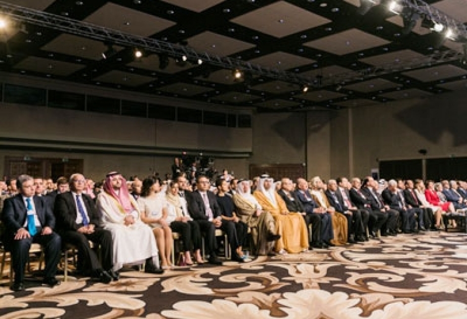 Jordanie: le ministre azerbaïdjanais de la communication et de hautes technologies au Forum économique mondial