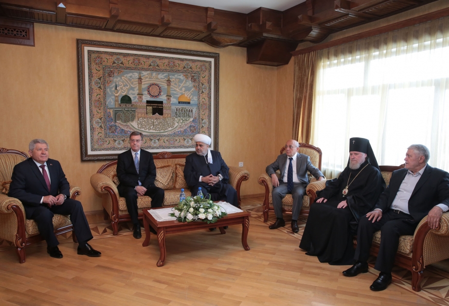Rusiya Prezidenti Qafqaz Müsəlmanları İdarəsi sədrinin konfessiyalararası və sosial-mədəni əlaqələrin qaydaya salınmasına töhfəsini qiymətləndirib