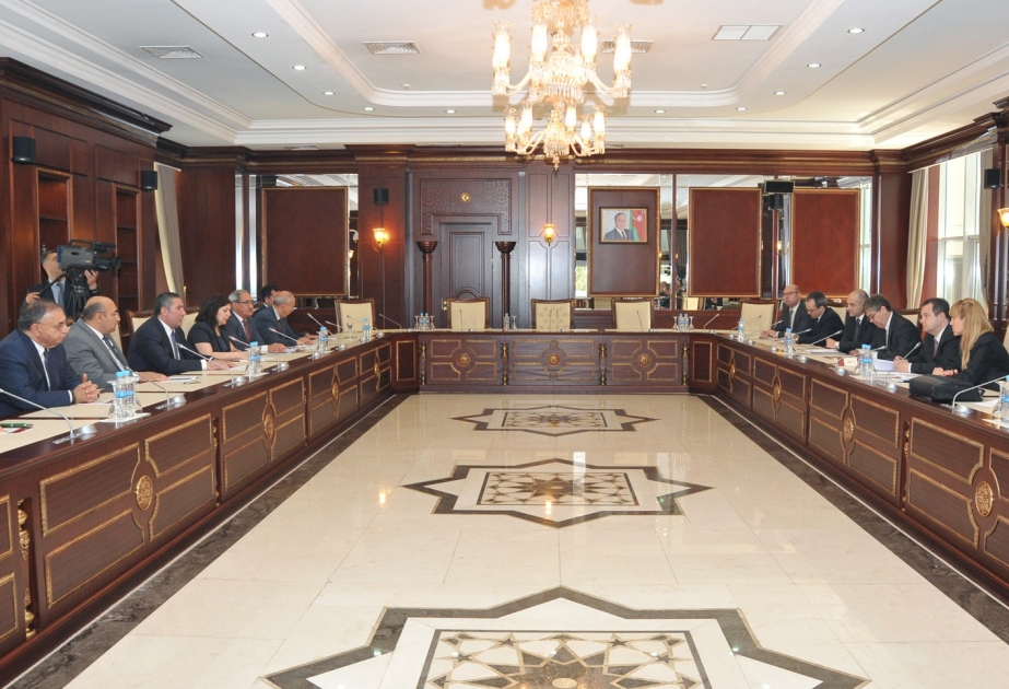 ATƏT-in fəaliyyətdə olan sədri Milli Məclisdə təmsil olunan siyasi partiyaların rəhbərləri ilə görüşüb
