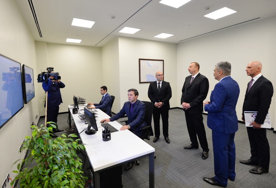 Präsident Ilham Aliyev hat an der Eröffnung eines Busbetriebshofs und Trainingscenters für die ersten Europäischen Spiele teilgenommen VIDEO