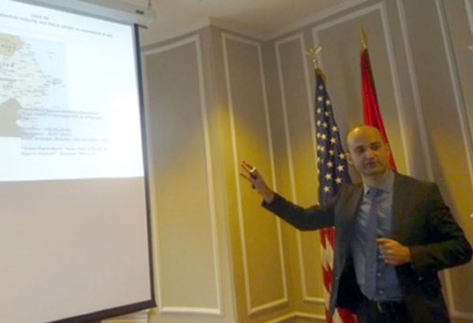 Le correspondant spécial de l’AZERTAC a fait une présentation sur le conflit du Haut-Karabagh