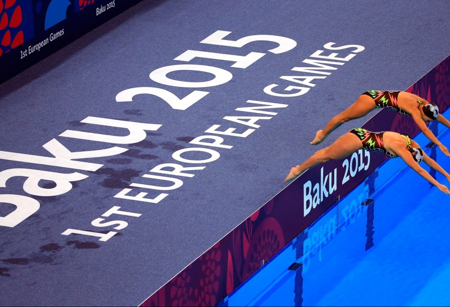 Russian synchronised swimmers sparkle as Baku 2015 starts
