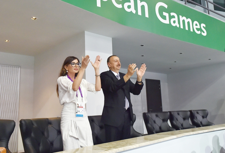 Azerbaijan`s wrestler Mariya Stadnyk becomes champion of the First European GamesAzerbaijan`s first lady Mehriban Aliyeva presented the medals to the winners of women's freestyle wrestling competitions VIDEO