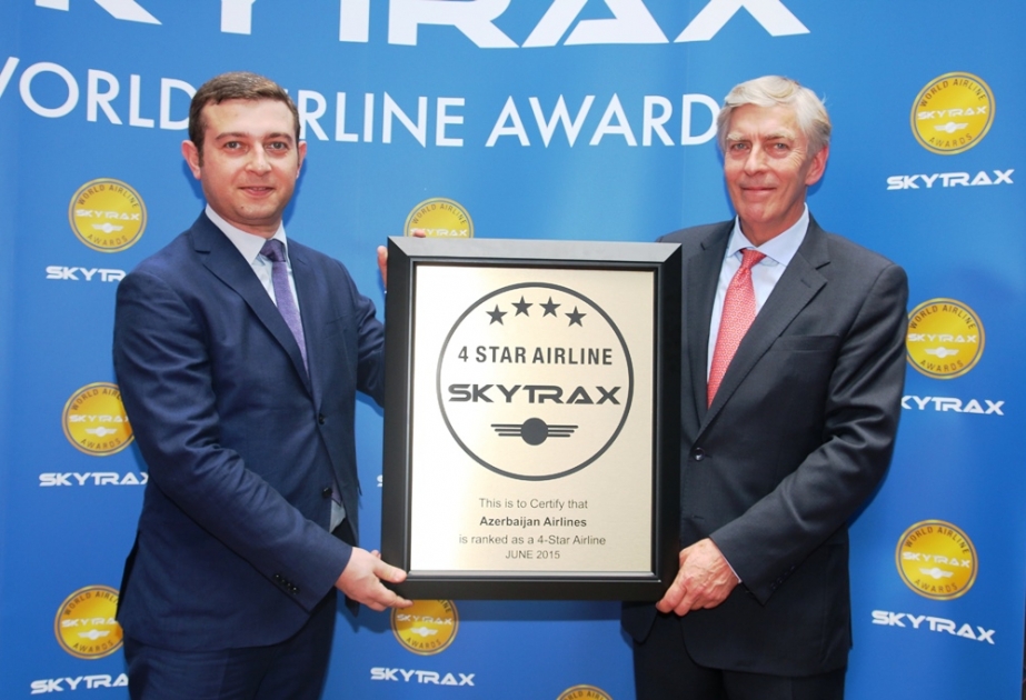 Авиакомпания AZAL удостоена престижного рейтинга Skytrax «4 Звезды»
