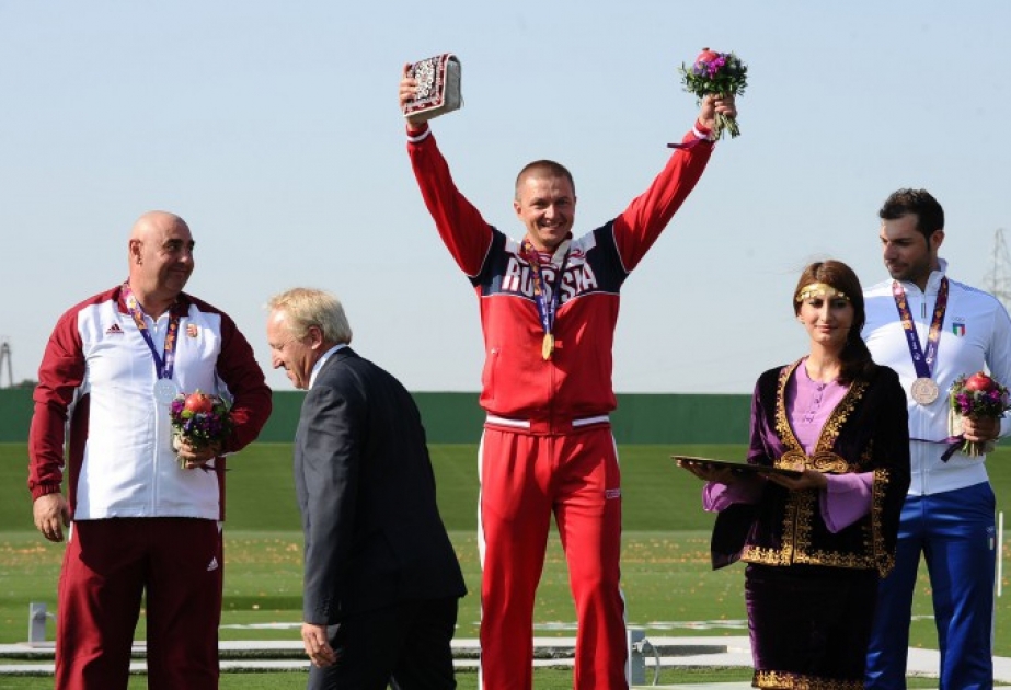 Fokeev rolls back years to win double trap gold