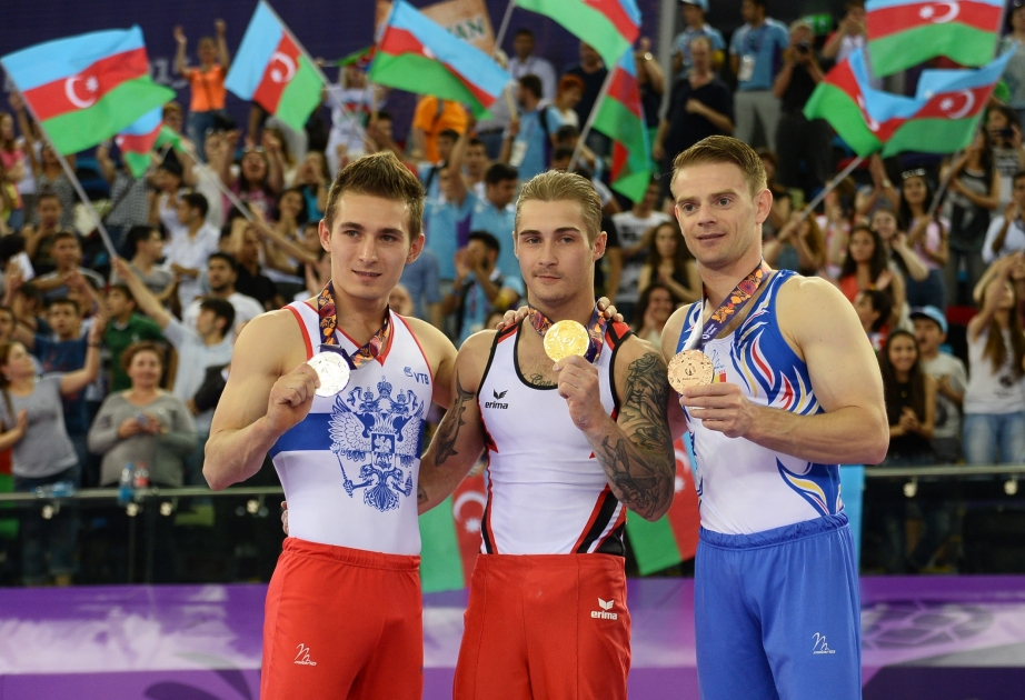 Oleg Stepko, gymnaste azerbaïdjanais, a remporté 5 médailles, dont 1d’or, 2 d’argent et 2 de bronze Azerbaïdjan a remporté la 14e médaille d’or