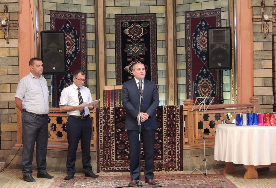 Nizami rayonunda dövlət qulluqçularının peşəkarlığının artırılması istiqamətində aparılan işlər uğurlu nəticələr verməkdədir