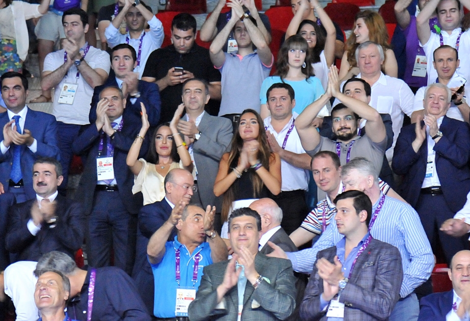 Teymour Mammadov est le premier boxeur azerbaïdjanais à se qualifier pour la finale de Bakou-2015 [ mise à jour]