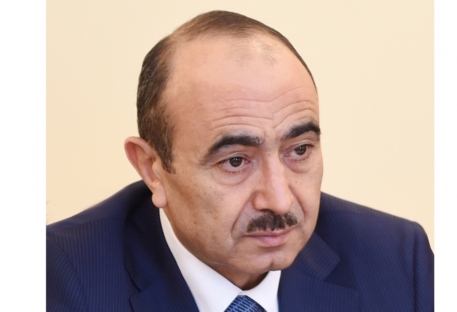 Əli Həsənov: Ermənistanda baş verən hadisələr hazırkı cinayətkar və anti-xalq rejiminə qarşı xalqın üsyanıdır