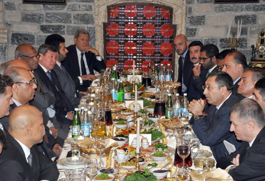 Xarici İşlər Nazirliyi müsəlman ölkələrinin Azərbaycandakı səfirləri üçün iftar məclisi təşkil edib