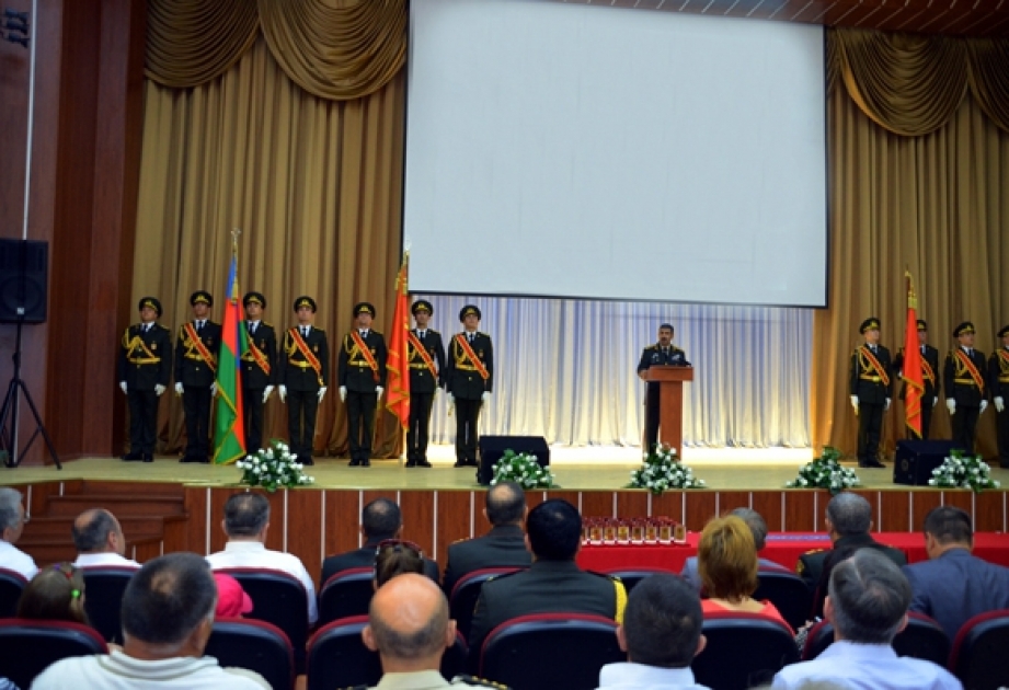 Bakı Ali Ümumqoşun Komandirləri Məktəbinin məzunlarının ənənəvi görüşü keçirilib
