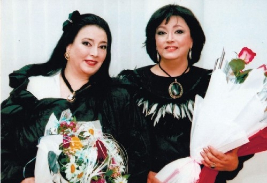 Volkskünstlerinnen Fidan und Churaman Gasimova wird mit einem Konzertprogramm in London auftreten