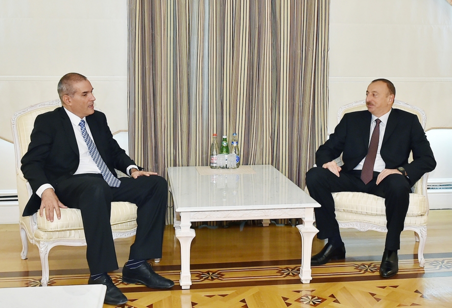 Prezident İlham Əliyev İsrailin Azərbaycandakı səfirini qəbul edib VİDEO