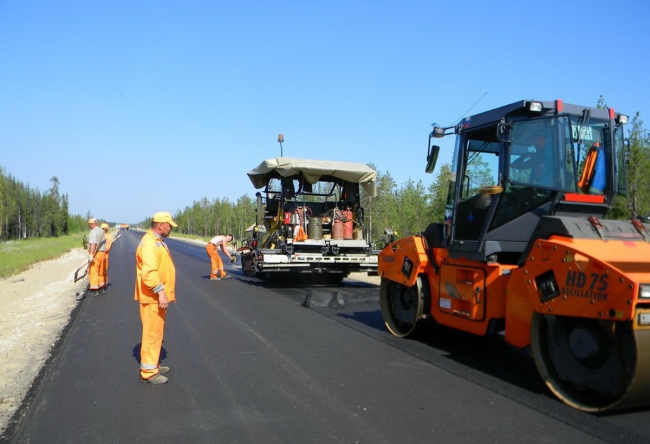 Aserbaidschans Präsident Ilham Aliyev gibt Verfügung über Straßenbau in der Region Gusar heraus
