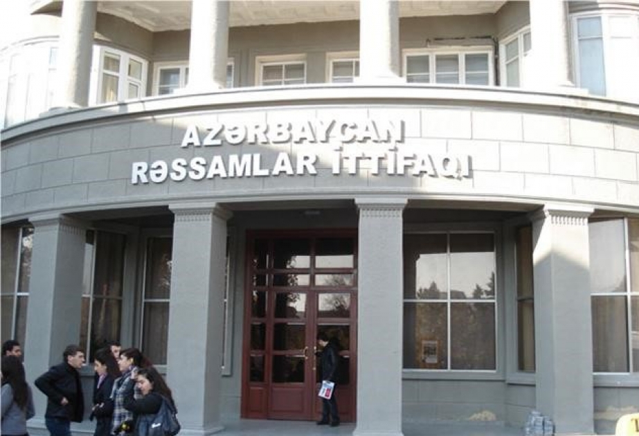 В Союзе художников Азербайджана открылась персональная выставка художника-реставратора
