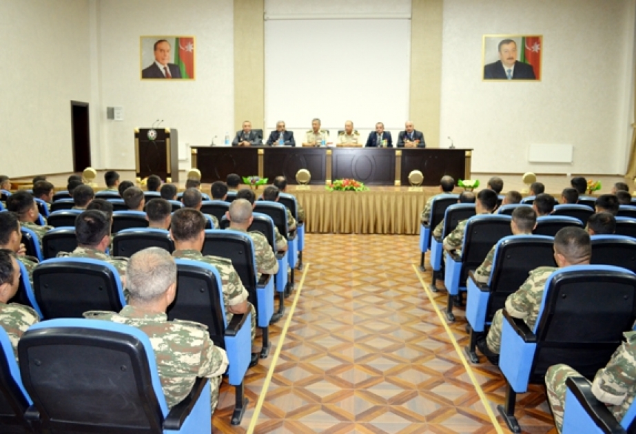 Əfqanıstan müharibəsi veteranları cəbhə bölgələrindən qayıdıblar
