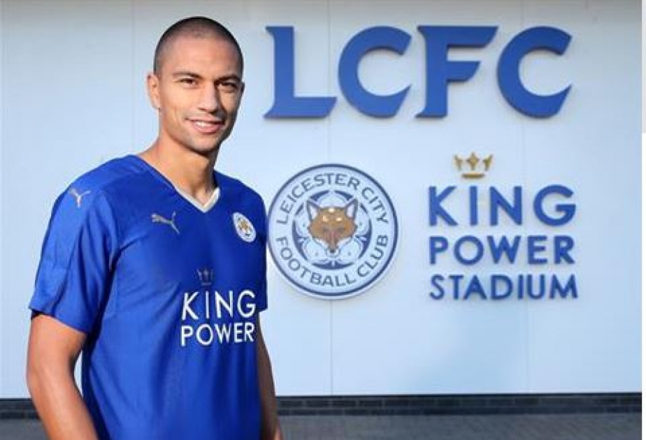 Türkiyə əsilli isveçrəli futbolçu İngiltərə klubuna transfer olub
