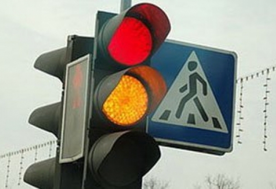В Баку привезут новые говорящие светофоры