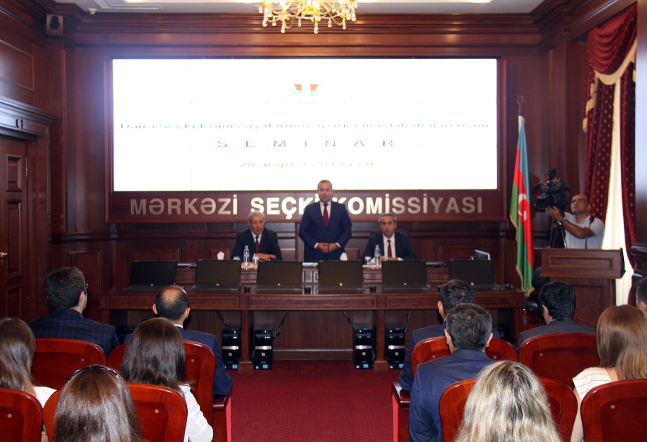 Mərkəzi Seçki Komissiyası dairə seçki komissiyalarının kompyuter mütəxəssisləri üçün seminar keçirib [YENİLƏNİB]