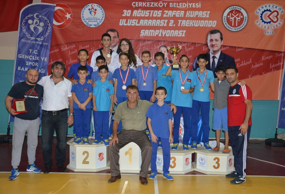 Azərbaycan taekvondoçuları Türkiyədə keçirilən "Zəfər kuboku"nda beş medal qazanıb
