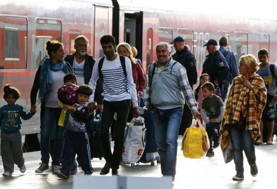 Германия потратит 10 миллиардов на обустройство беженцев