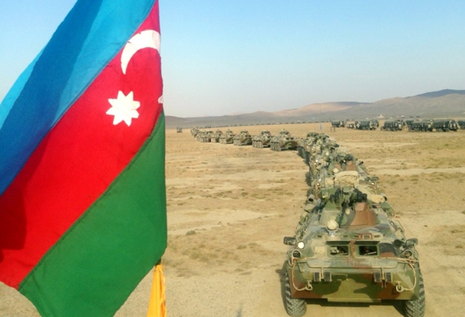 Komanda qərargah hərbi oyunları davam edir