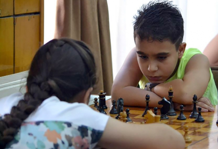 “Baku Open-2015” şahmat festivalında gərgin idman mübarizəsi davam edir