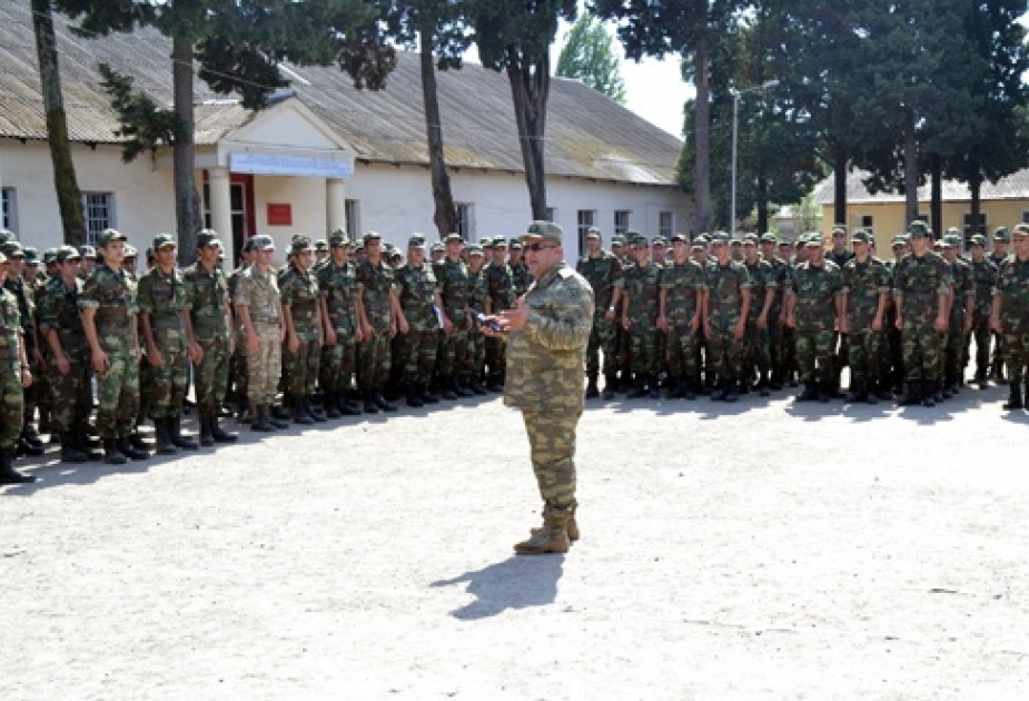 Beyləqan Qarnizonunda hərbi vətənpərvərlik mövzusunda təbdirlər keçirilib